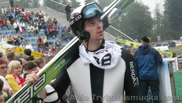 015 Vitaliy Shumbarets